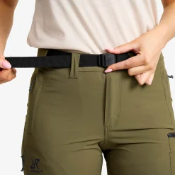 Elevate Pro Hiking Shorts Damen Kalamata